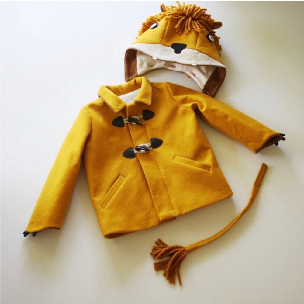 Yellow Lion Hooded Jacket for Kids Little Goodall size 10